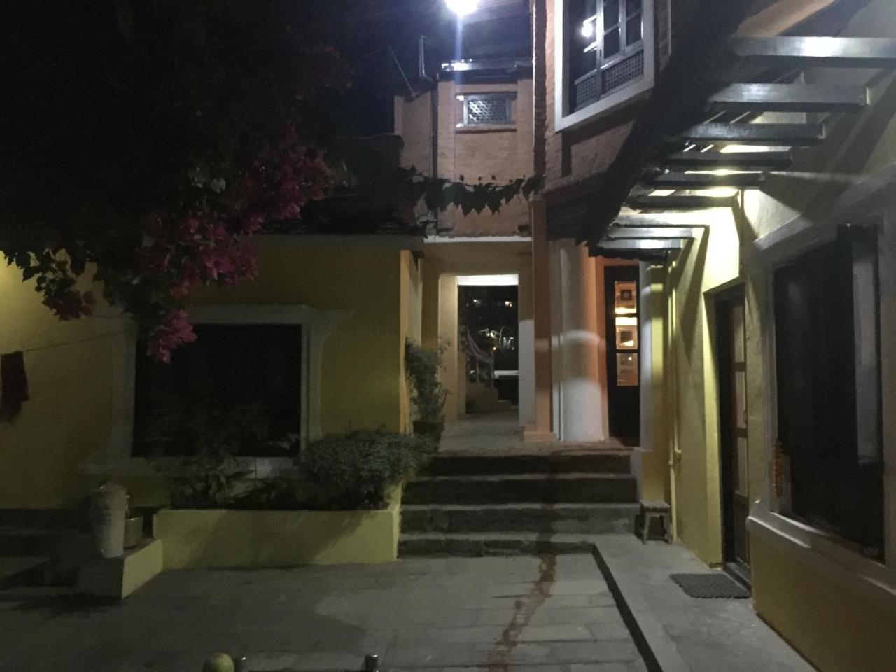 Bed and Breakfast Krishna House Bhaktapur Esterno foto